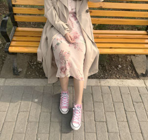 丰满迷人的老师少妇电影