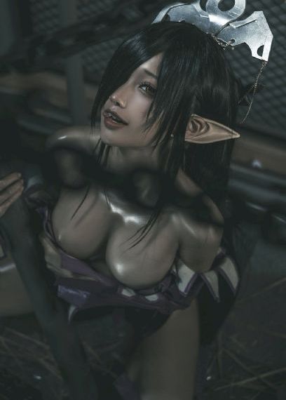 亚洲精品三区