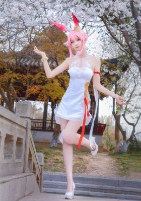 壮男被多台机器强制榨精